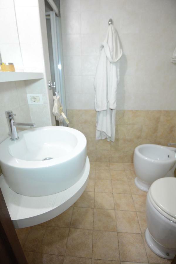 B&B Domus Gaia Lecce Exteriér fotografie