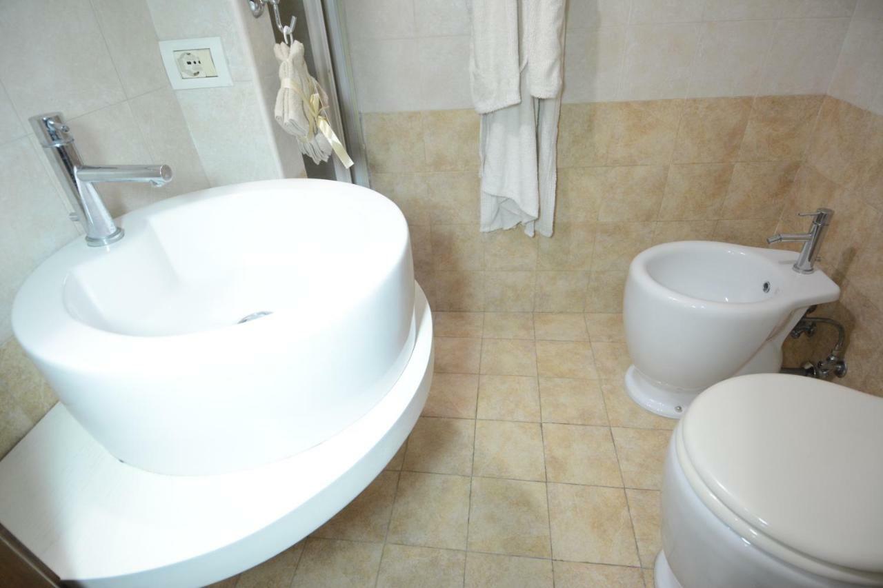 B&B Domus Gaia Lecce Exteriér fotografie